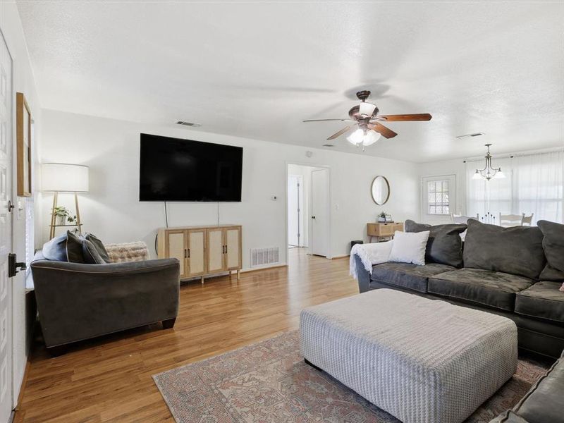 Furnished interior view inside a new home in , Paradise (Image 15).