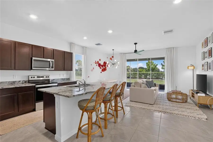 Furnished interior view inside a new home in , Plant City (Image 7).