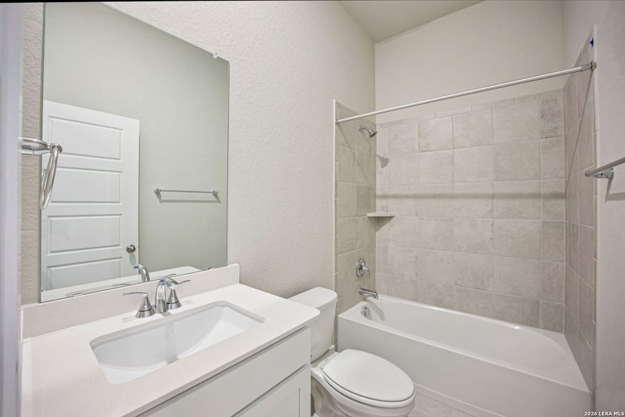 Furnished interior view inside a new home in Sagebrooke - Classic Series, San Antonio (Image 12).