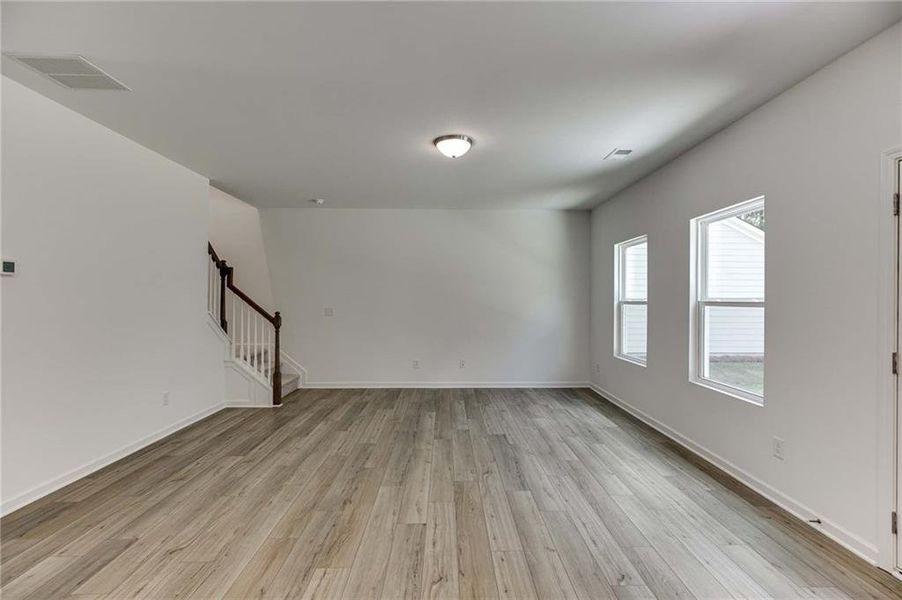 Spacious, unfurnished interior of a new home in Langston Reserve, Cartersville (Image 14).