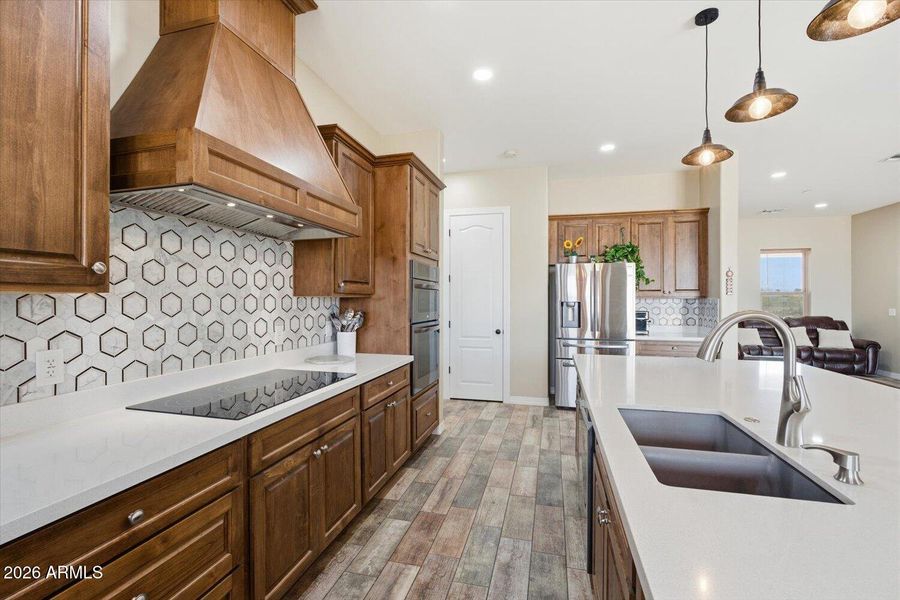 14-Kitchen_1 14-Kitchen_1