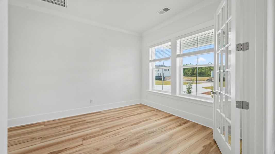Spacious, unfurnished interior of a new home in Oak Bend, James Island (Image 24). Spacious, unfurnished interior of a new home in Oak Bend, James Island (Image 24).