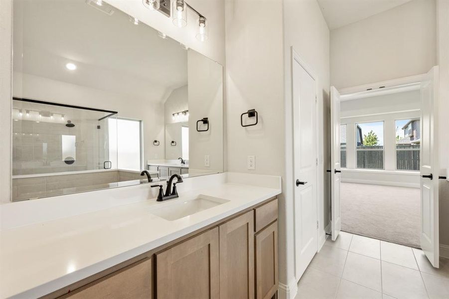 Furnished interior view inside a new home in Somerset Classic 70s & 80s, Mansfield (Image 11). Furnished interior view inside a new home in Somerset Classic 70s & 80s, Mansfield (Image 11).