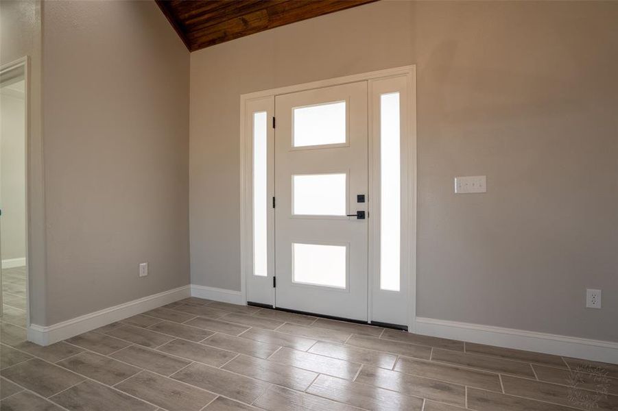 Spacious, unfurnished interior of a new home in , Dublin (Image 14).