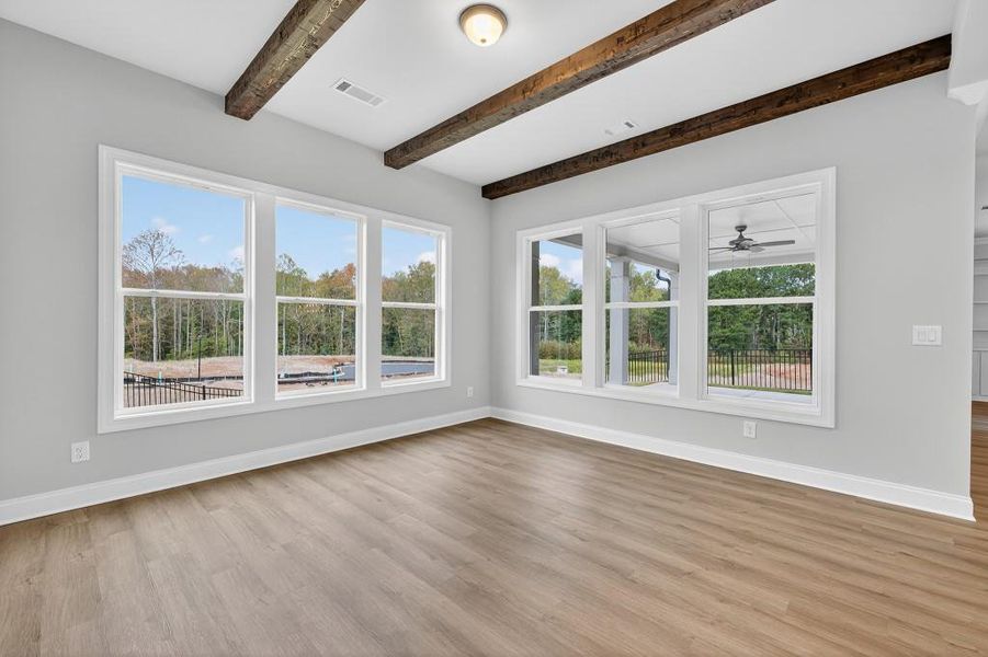 Spacious, unfurnished interior of a new home in Hemingway, Flowery Branch (Image 28).