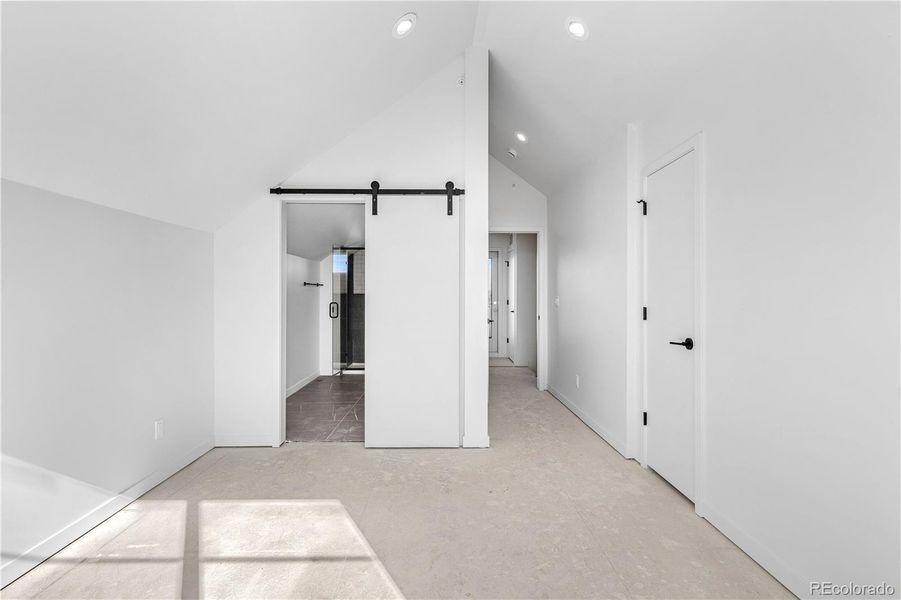 Spacious, unfurnished interior of a new home in , Denver (Image 23).