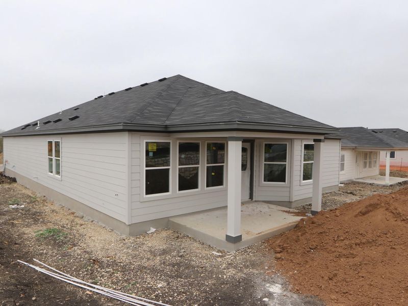 Image 14 of a home in Marble Creek Crossing.