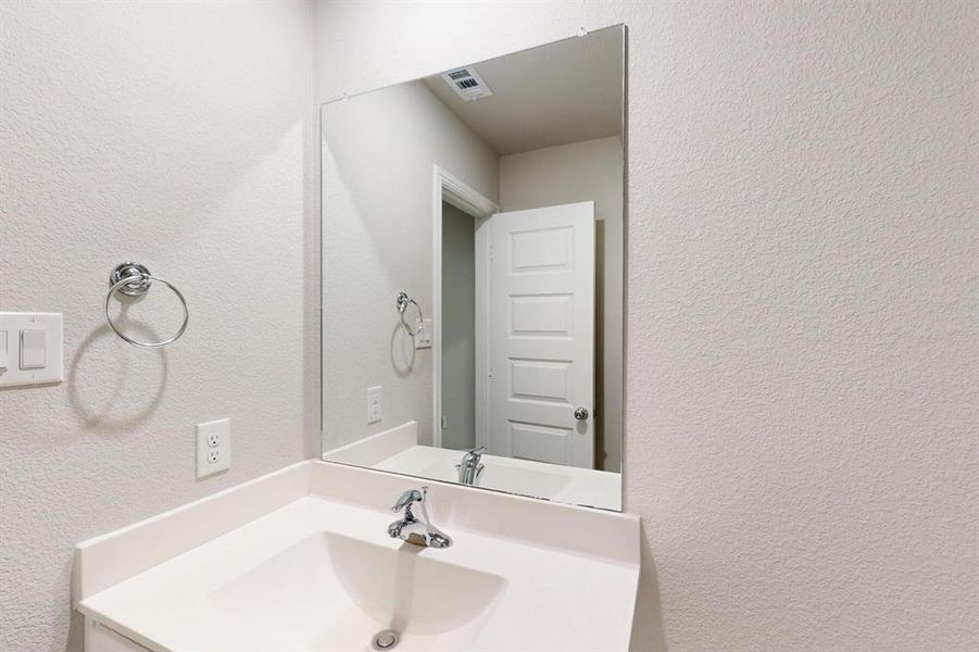 Furnished interior view inside a new home in Sagebrook, Argyle (Image 5). Furnished interior view inside a new home in Sagebrook, Argyle (Image 5).