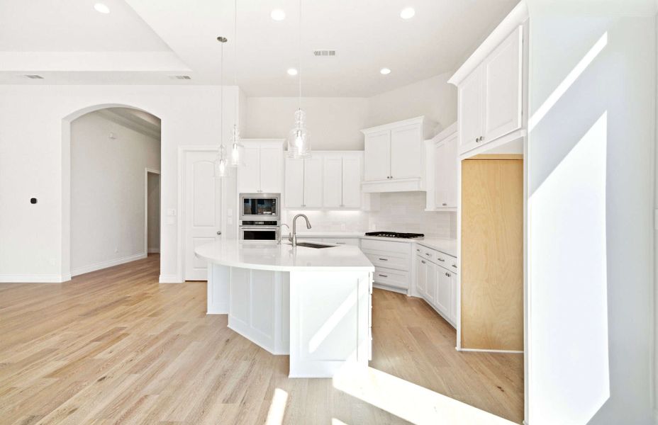 Furnished interior view inside a new home in The Highlands 55′, Porter (Image 13).