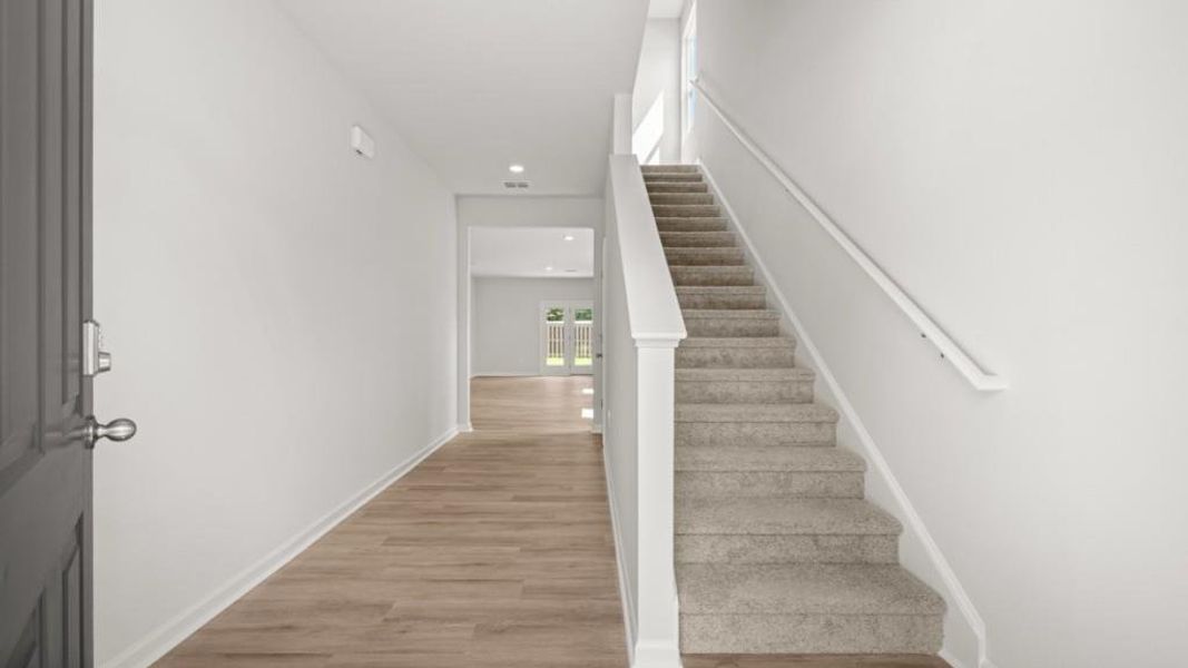 Spacious, unfurnished interior of a new home in Northberry, Rome (Image 25).