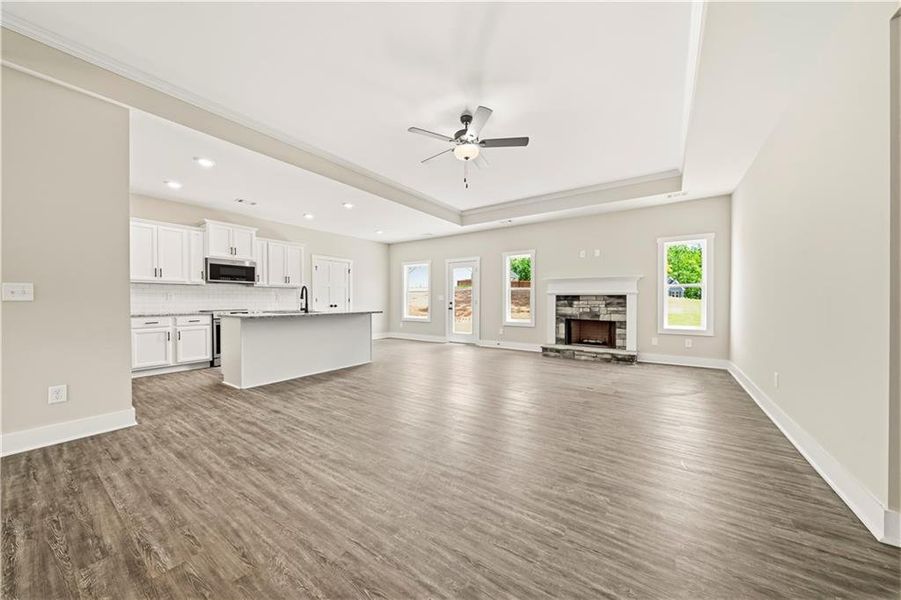 Spacious, unfurnished interior of a new home in Benson Estates, Dallas (Image 21).