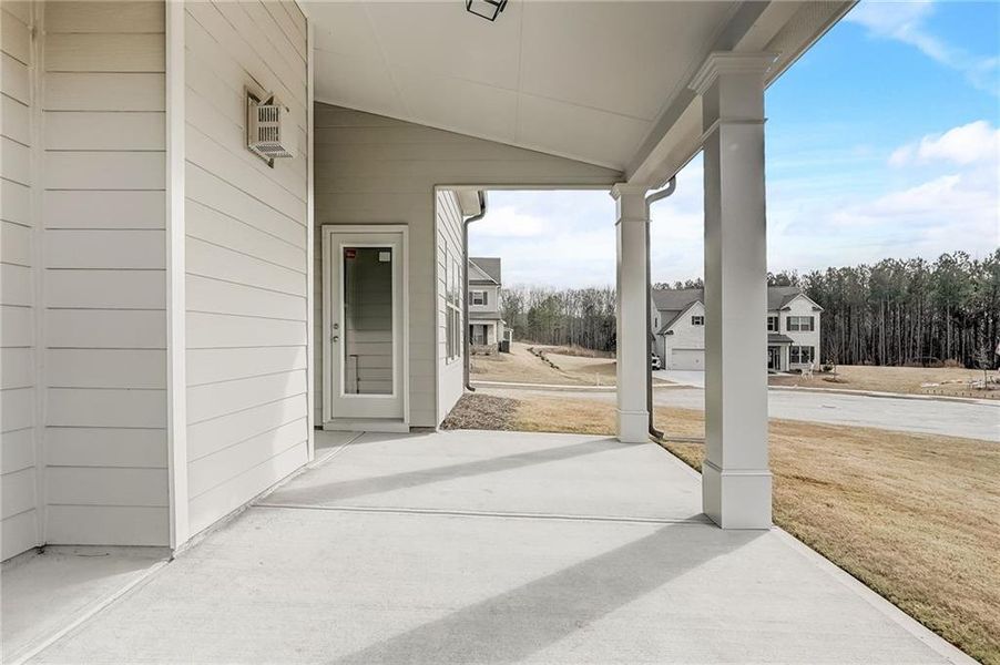 Exterior details and patio area of a home in Summerlin, Winder (Image 4).