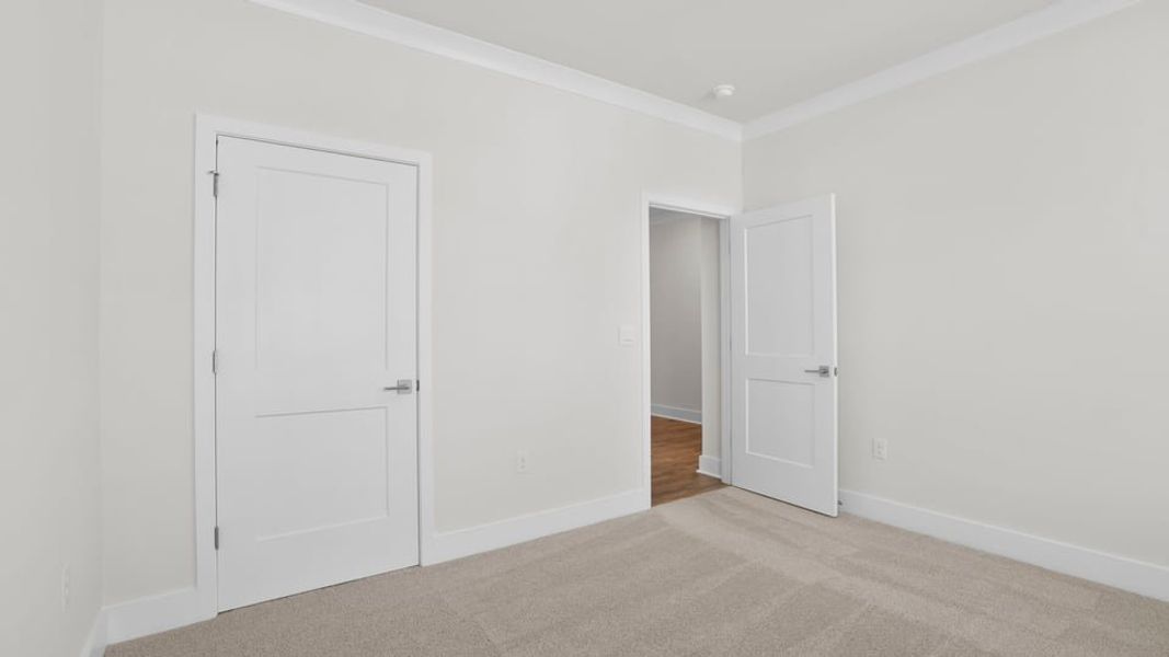 Spacious, unfurnished interior of a new home in Harrison Valley, Simpsonville (Image 18).