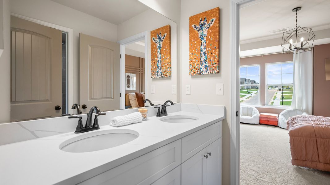 Representative furnished interior of a home built from the Clarity by DRB Homes in Northcroft, Loganville (Image 35).