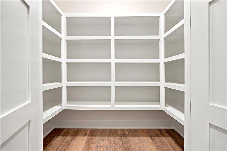 Spacious, unfurnished interior of a new home in , Milton (Image 50).