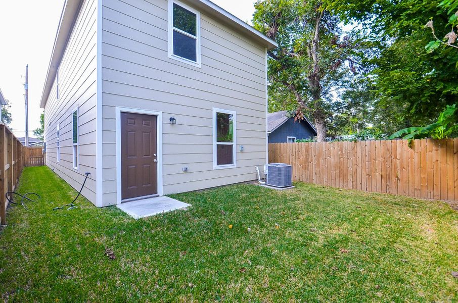 Exterior details and patio area of a home in , Houston (Image 21). Exterior details and patio area of a home in , Houston (Image 21).