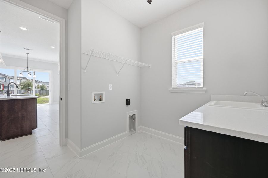 Spacious, unfurnished interior of a new home in Silver Landing At Silverleaf, St. Augustine (Image 32). Spacious, unfurnished interior of a new home in Silver Landing At Silverleaf, St. Augustine (Image 32).