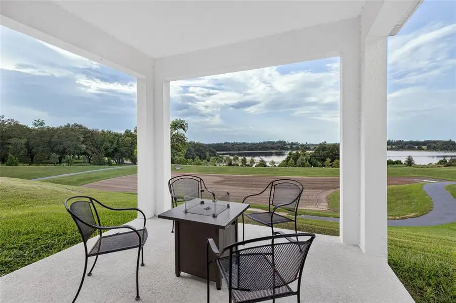 Exterior details and patio area of a home in , Groveland (Image 4).