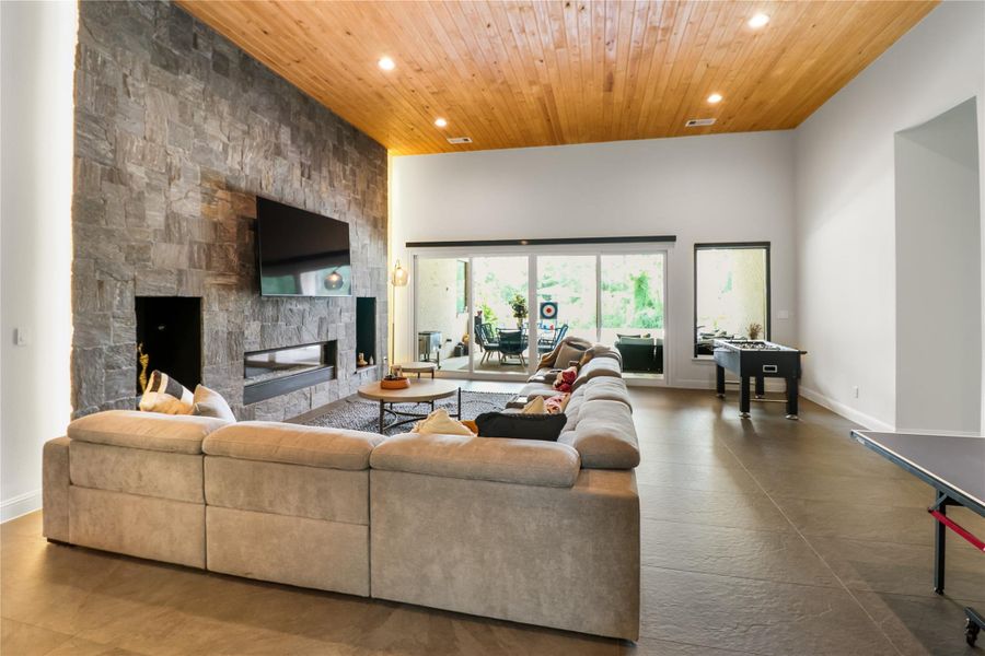 Furnished interior view inside a new home in , Tomball (Image 5). Furnished interior view inside a new home in , Tomball (Image 5).