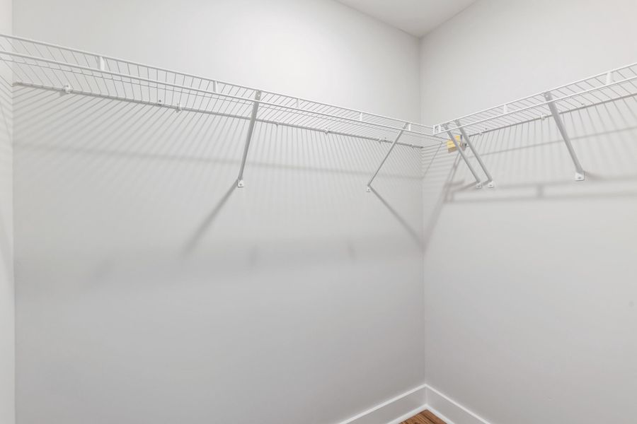 Spacious, unfurnished interior of a new home in , Charleston (Image 54).