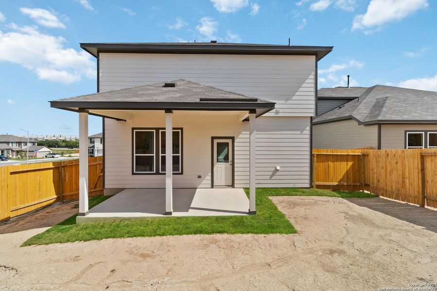 Exterior details and patio area of a home in Hunters Ranch, San Antonio (Image 1). Exterior details and patio area of a home in Hunters Ranch, San Antonio (Image 1).