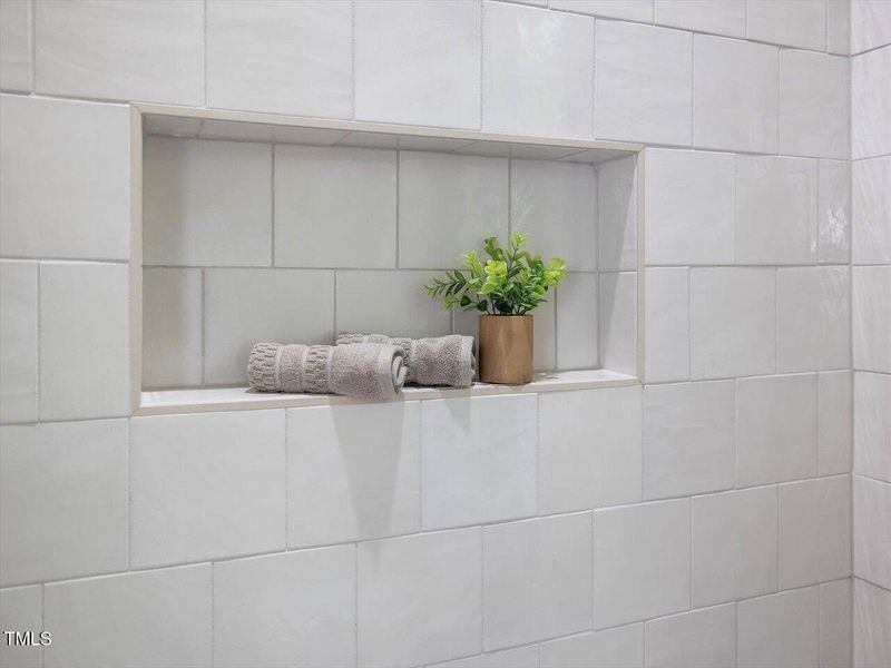 069-Shared Bath 069-Shared Bath