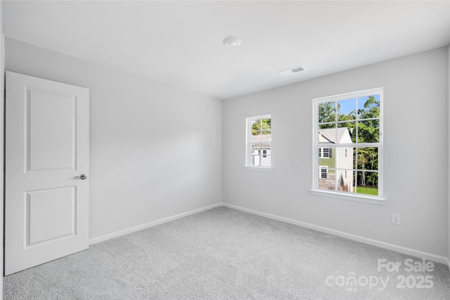 Spacious, unfurnished interior of a new home in Village of Waxhaw, Waxhaw (Image 26).