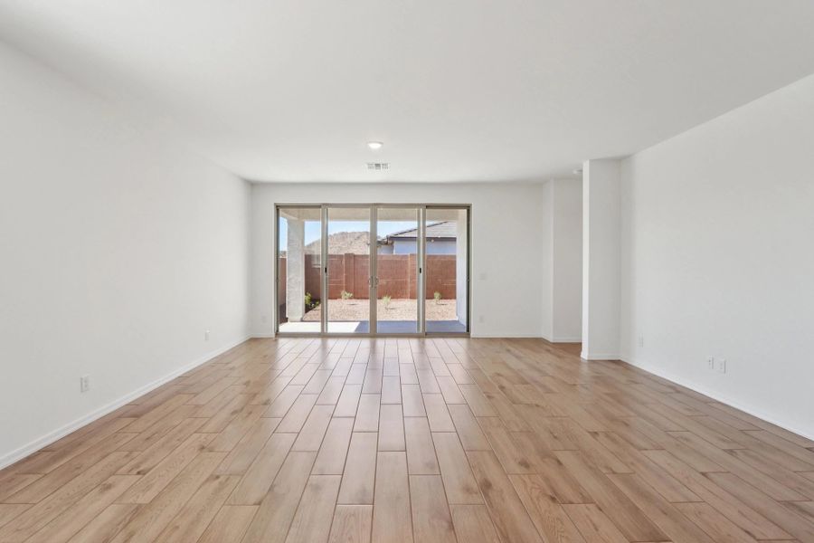 Representative images and renderings are for illustrative purposes. Actual structural options and design finishes of home may vary. Representative images and renderings are for illustrative purposes. Actual structural options and design finishes of home may vary.