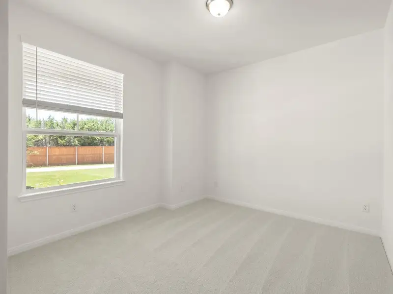 Spacious, unfurnished interior of a new home in Orchard Ridge, Liberty Hill (Image 20).