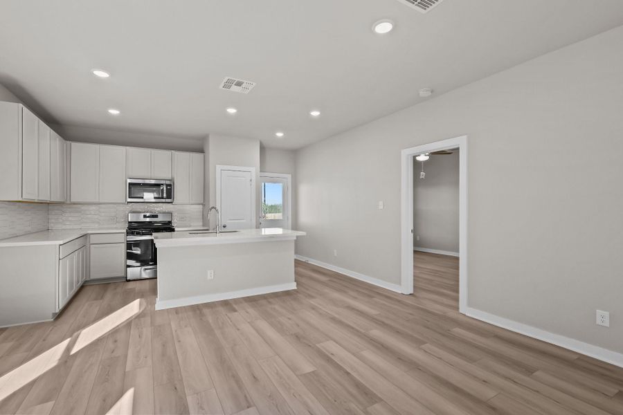 New Home in San Antonio, TX.  - Slide 12