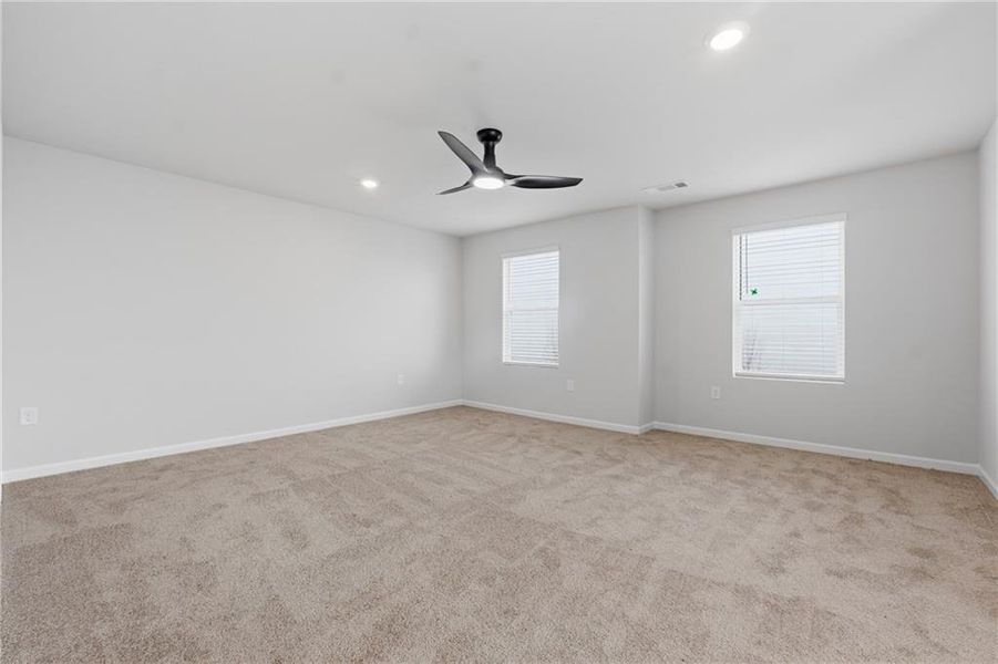 Spacious, unfurnished interior of a new home in Moss Creek, Hogansville (Image 20).