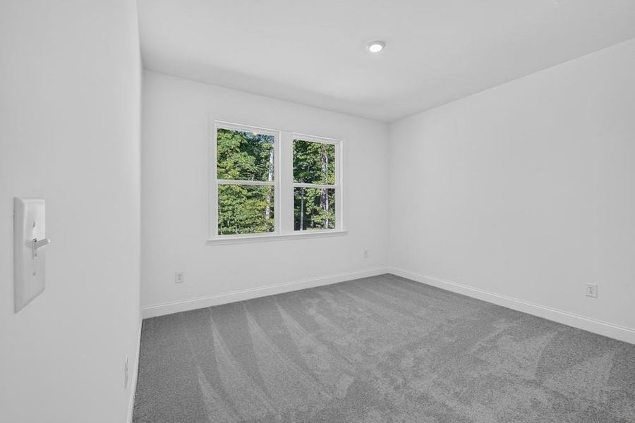 Spacious, unfurnished interior of a new home in Nichols Farm, Dacula (Image 17).