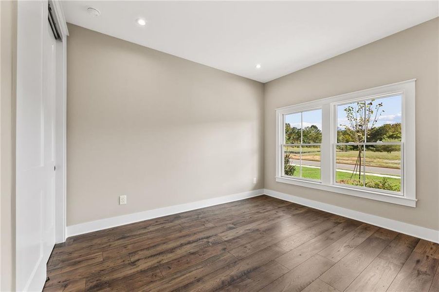 Spacious, unfurnished interior of a new home in The Courtyards by The Manor, Alpharetta (Image 47).