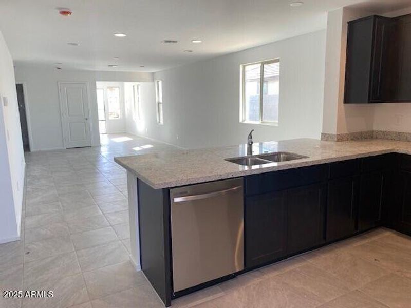 P35 Lot 8 Kitchen_DR_GR