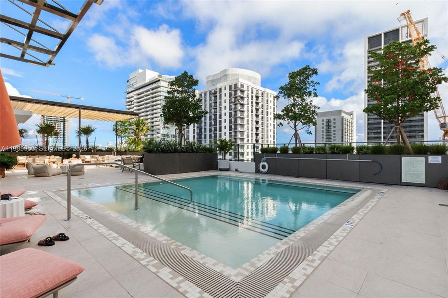 Condo located in Miami, FL showcasing its design and architecture (Image 24). Condo located in Miami, FL showcasing its design and architecture (Image 24).