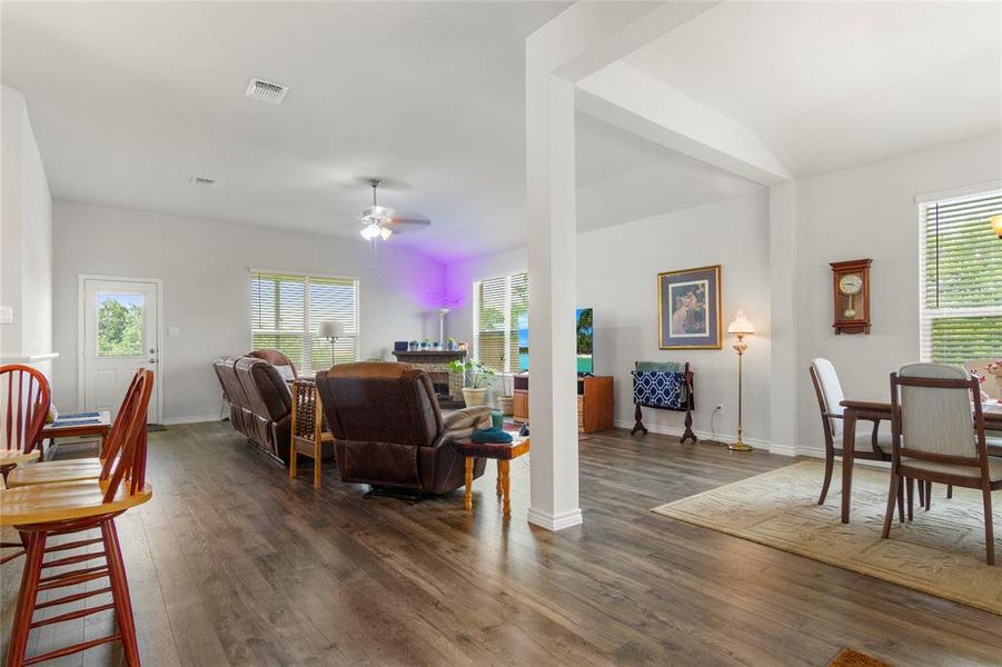 Furnished interior view inside a new home in Saddle Creek, Waco (Image 29).