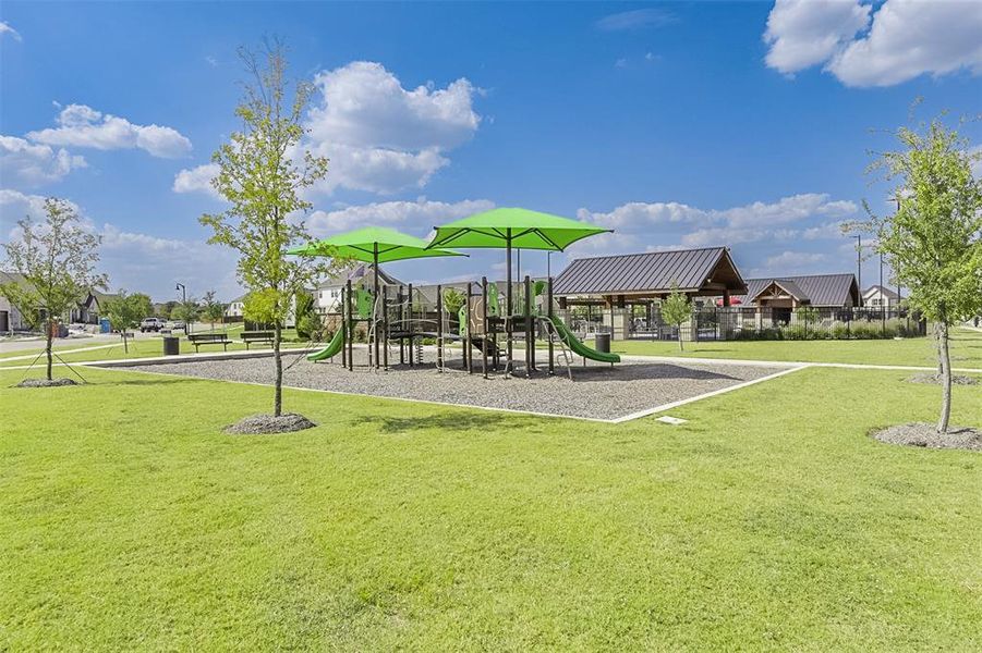 Community amenities in Dove Hollow, Waxahachie (Image 28).