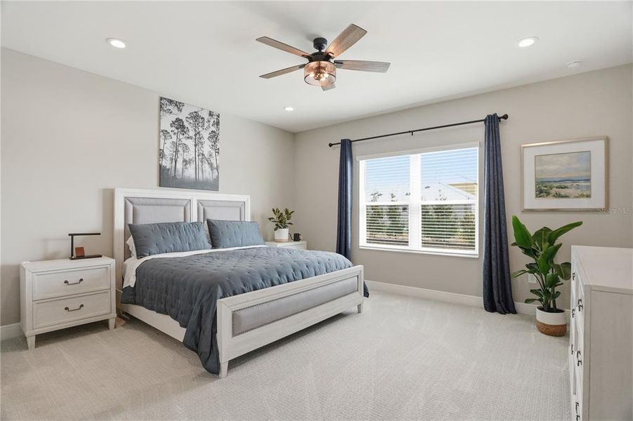 Furnished interior view inside a new home in , Sarasota (Image 30).