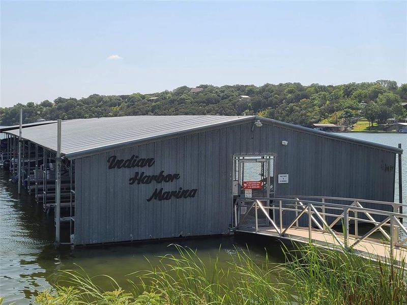 Marina / Dock Marina / Dock