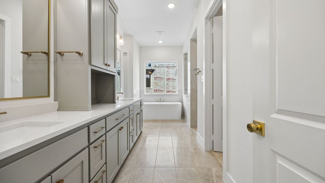 Furnished interior view inside a new home in Prosper Ridge, Prosper (Image 7).