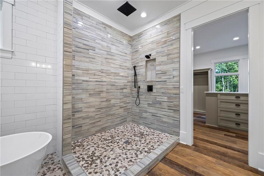 Furnished interior view inside a new home in , Flowery Branch (Image 77).