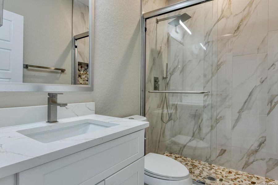 Image 32 of a home in .