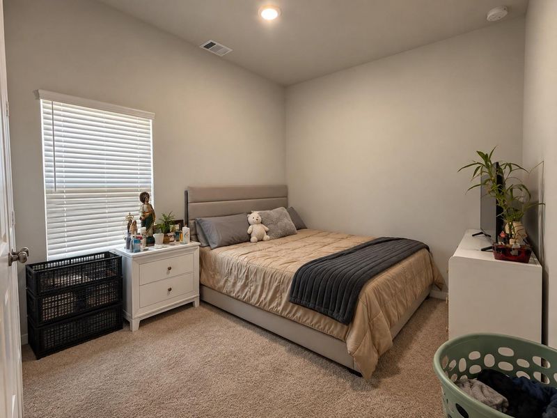 2nd Bedroom 2nd Bedroom