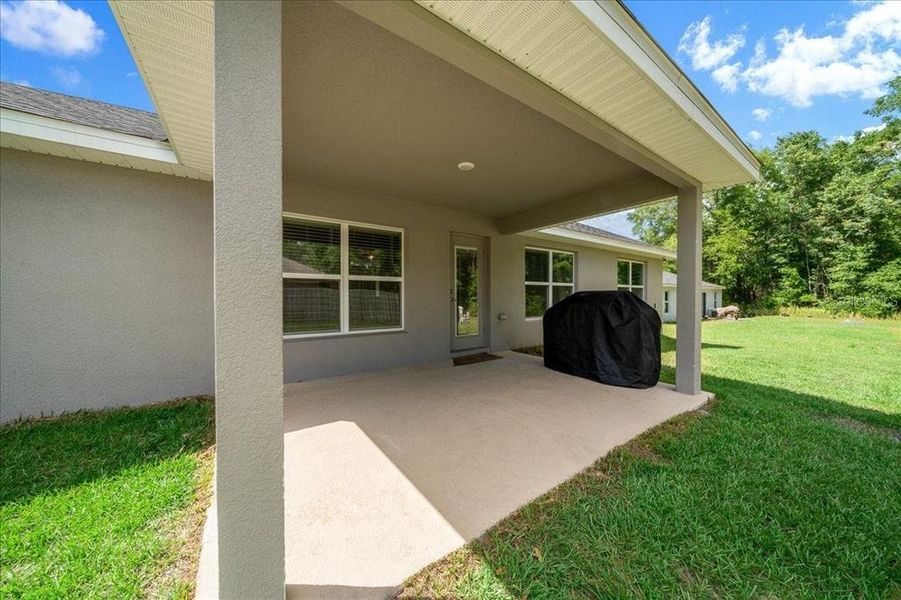 Exterior details and patio area of a home in , Ocala (Image 25).