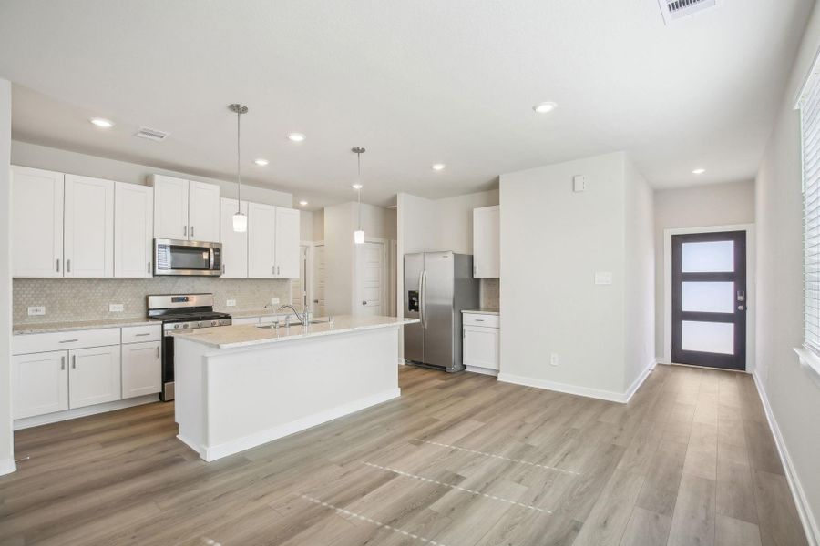 Photo is not of the actual home but is an inspirational photo of builder’s model home and may depict options, furnishings, and/or decorator features that are not included. Photo is not of the actual home but is an inspirational photo of builder’s model home and may depict options, furnishings, and/or decorator features that are not included.