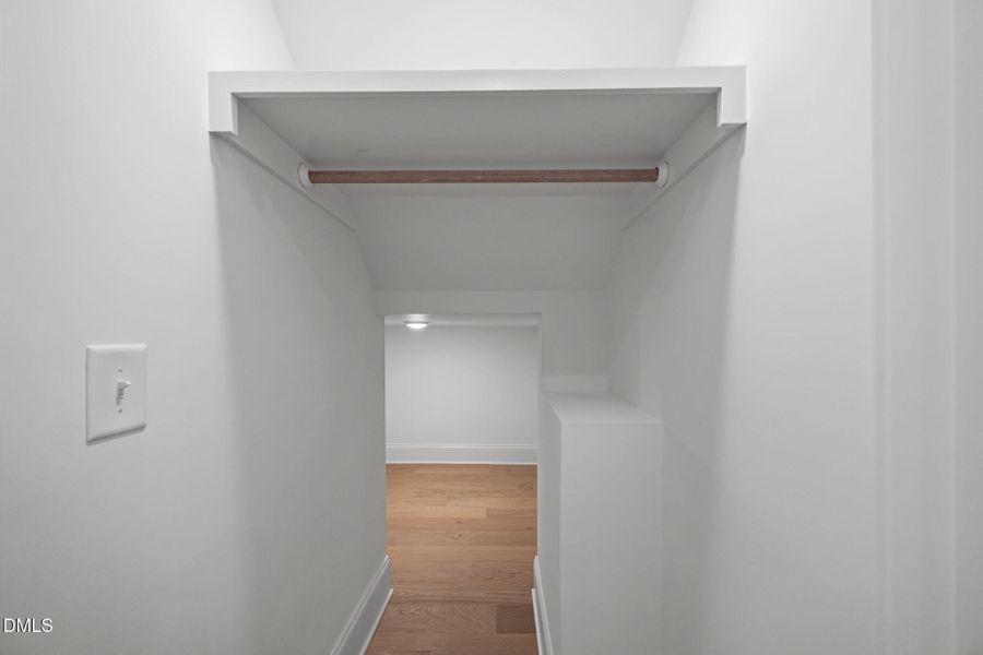 44-web-or-mls-2N6A4460