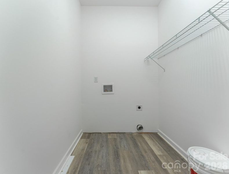Spacious, unfurnished interior of a new home in , Gastonia (Image 17).