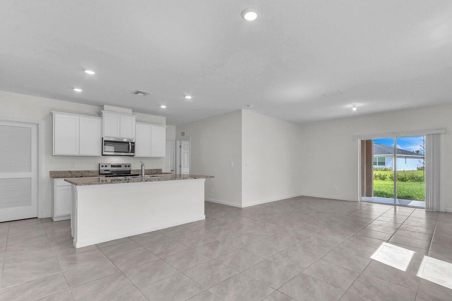 Image 36 of a home in .