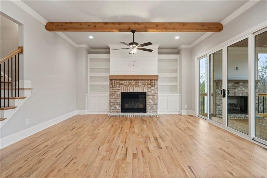 Spacious, unfurnished interior of a new home in , Marietta (Image 39).