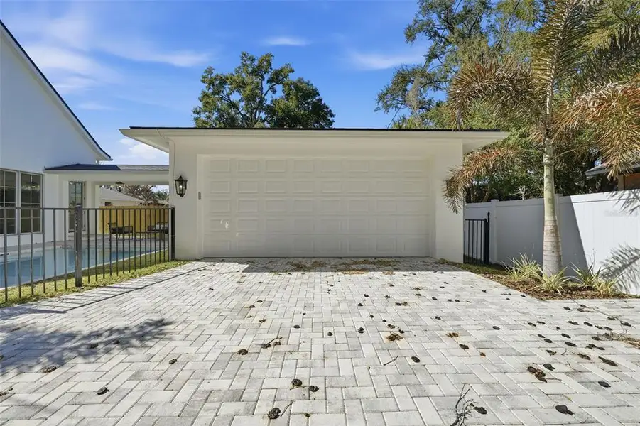 Exterior details and patio area of a home in , Orlando (Image 4). Exterior details and patio area of a home in , Orlando (Image 4).
